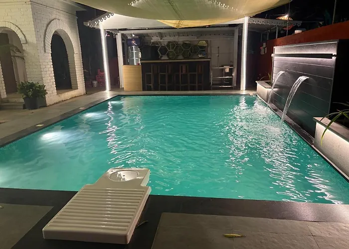 Rudraksha Holiday Homes Candolim