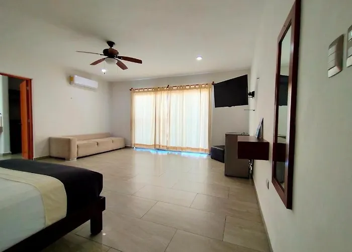 José y Glendy Hotel Progreso 