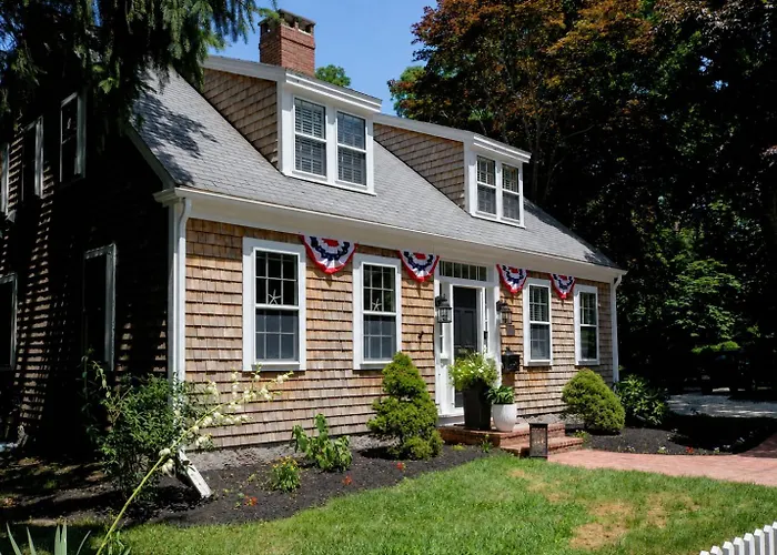 Inn On Main Yarmouth