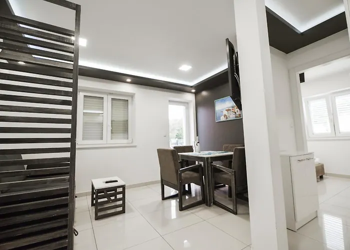 Villa San Antonio-Exclusive Apartments Baška