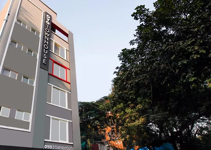 Super Townhouse Rcc Elite Hotel Hyderabad