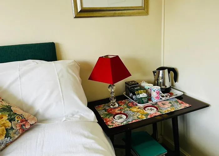 Garwood House Bed & Breakfast Holt 