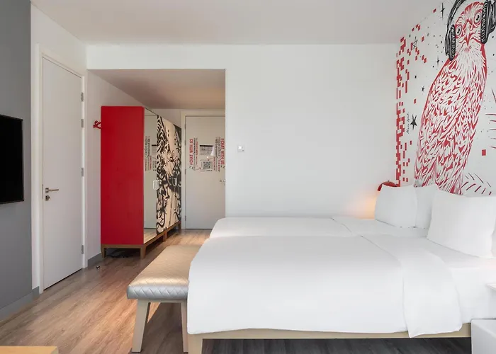 Hotel Radisson RED Dubai Silicon Oasis