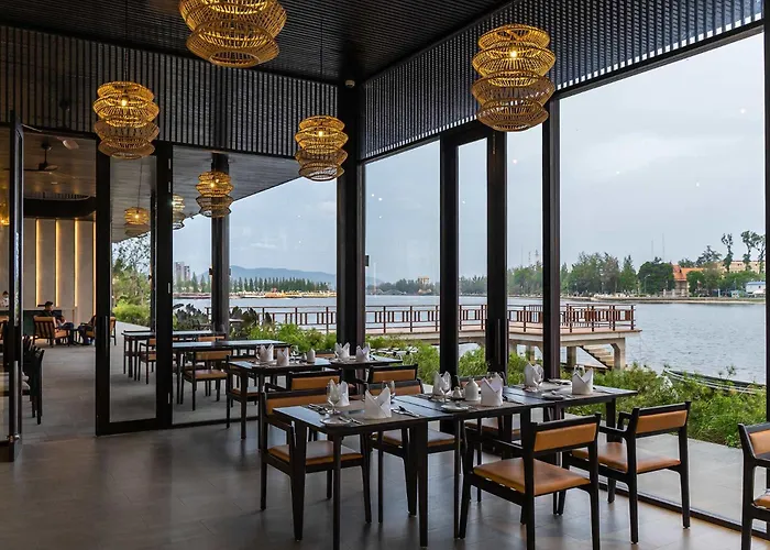 Amber Kampot Hotel