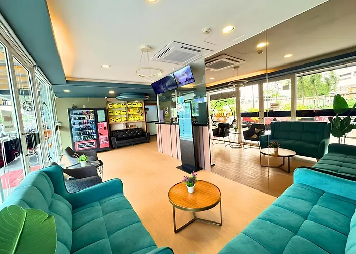 Smile Hotel C180 Cheras Selatan