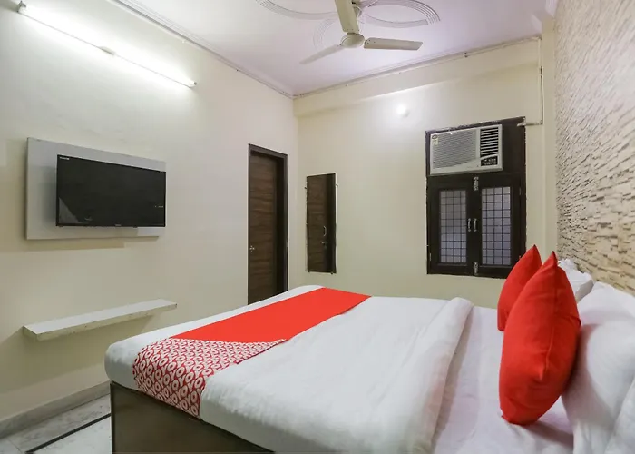 Hotel O Green High New Delhi