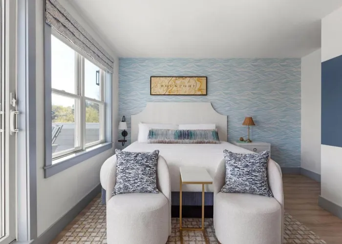 The Cove At Rockport Hotel