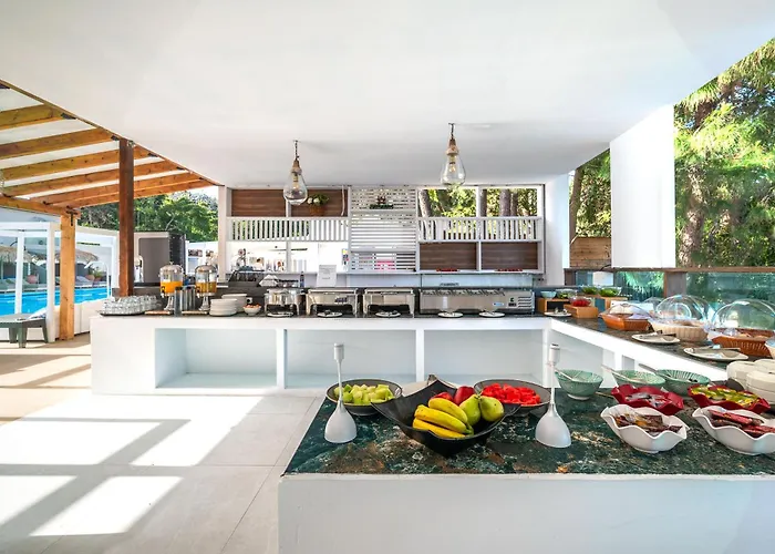 Bamboo Suites Hotel - Adults Only Ialysos 