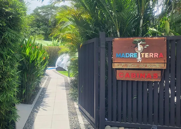 Madre Terra Bed & Breakfast Uvita