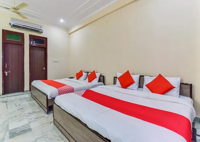 Hotel O S R Jaipur