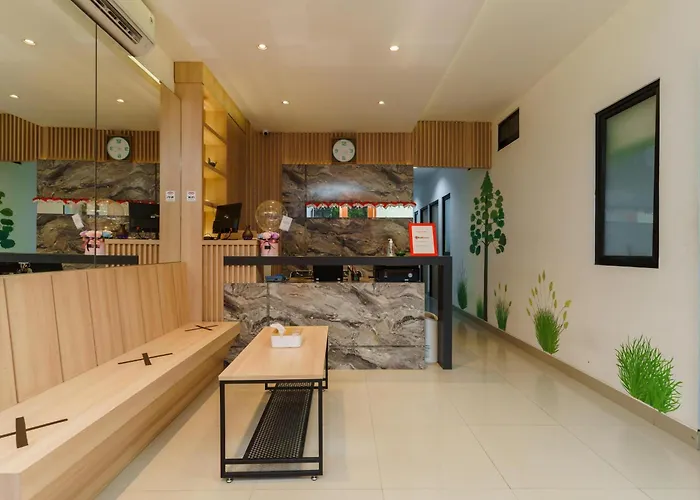 Reddoorz Near Seasons City Mall 3 Jakarta