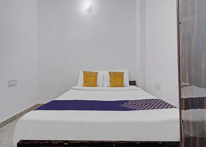 Hotel O Blue Ray Ghaziabad