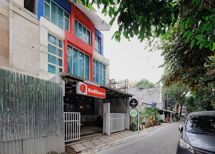 Reddoorz Near Mrt Bendungan Hilir Hotel Jakarta