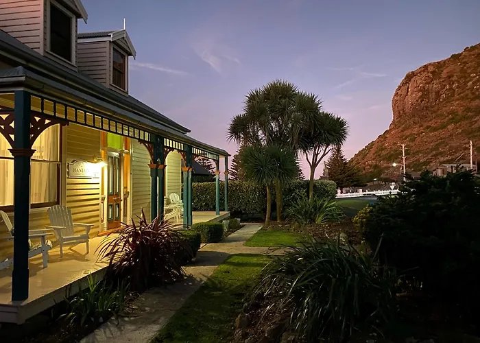 Hanlon Guest House Stanley