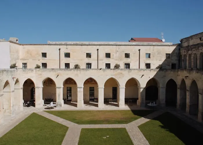 Chiostro Dei Domenicani - Dimora Storica Lecce