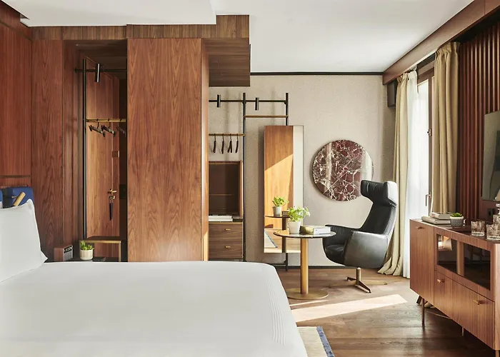 Thompson Madrid, By Hyatt Hotel