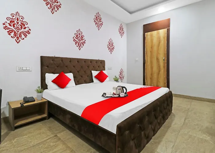 Hotel O Haven Noida