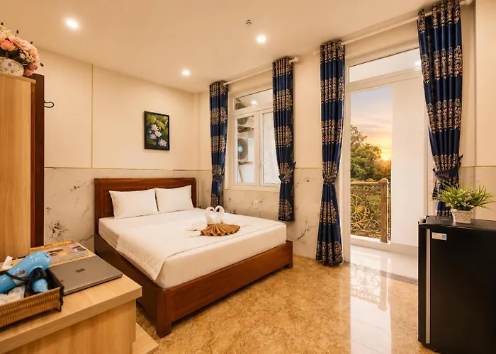Yoyo Airport Saigon Hotel TP. Hồ Chí Minh
