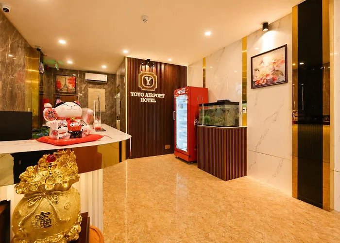 Yoyo Airport Saigon Hotel TP. Hồ Chí Minh