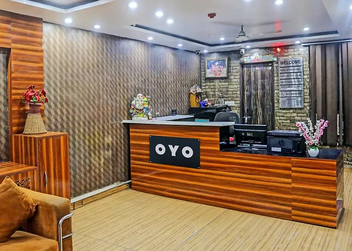 Collection O Noida Saffron Hotel