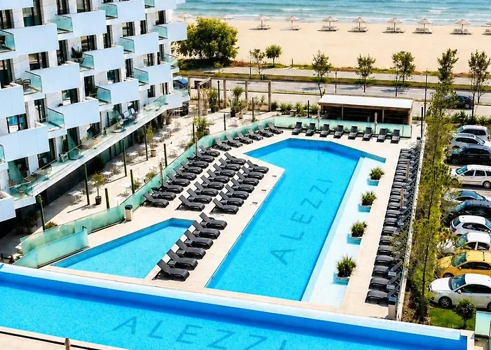 Aqua Vista Infinity Resort & Spa - Studio Lux - Piscina Infinity, Jacuzzi, Sauna, Gym - Privat Navodari