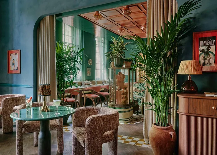 Ember Locke Kensington Hotel Londres