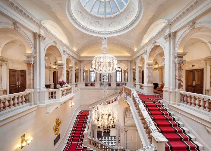 Hotel Raffles London At The Owo