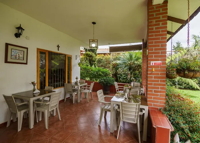 Finca Hotel 12 Palmas- Aeropuerto Jmc Rionegro
