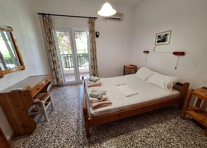Erofili Aparthotel Agia Marina 