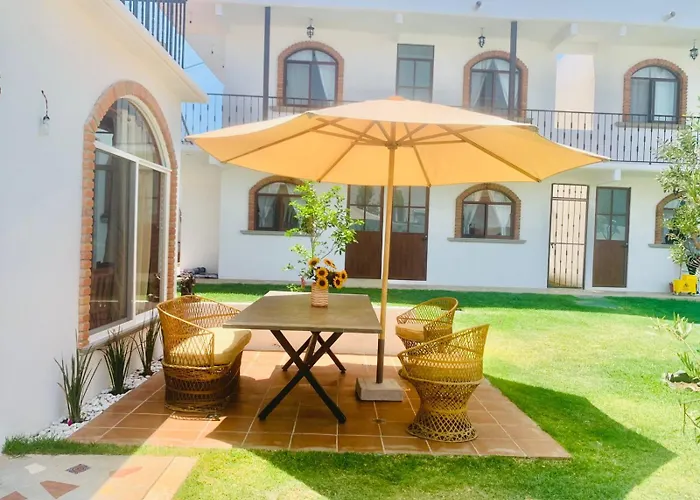 Hotel Casa AmaNacer Malinalco La Ladrillera
