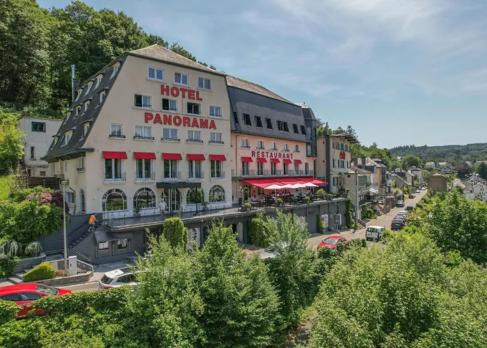 Hotel Panorama - Vue Exceptionnelle Sur La Semois Bouillon