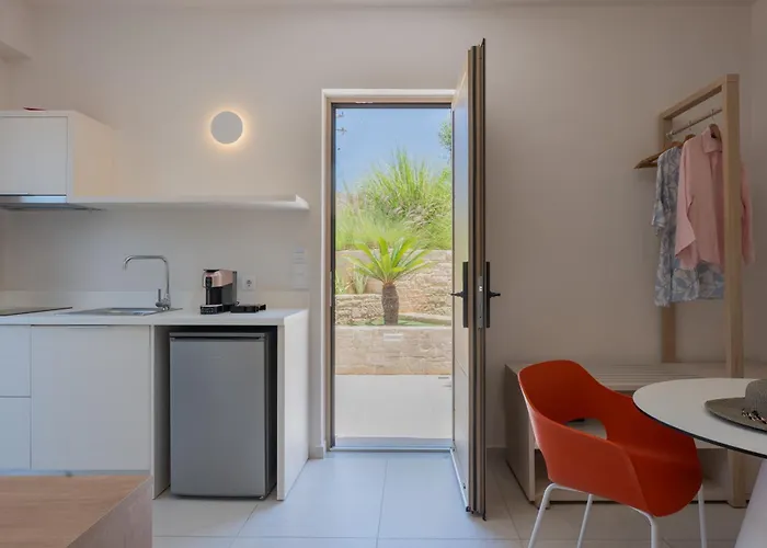 Rainbow Apartments Stalida