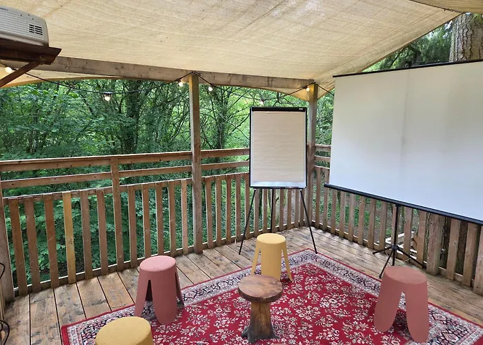 Mont-Des-Pins Hotel Durbuy