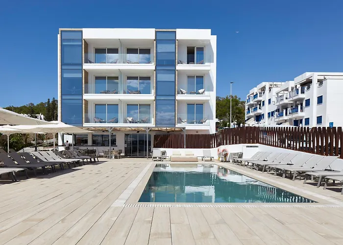 Sol Bahia Ibiza Suites San Antonio 