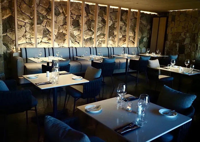 Radisson Blu Acqua Hotel & Spa Concon