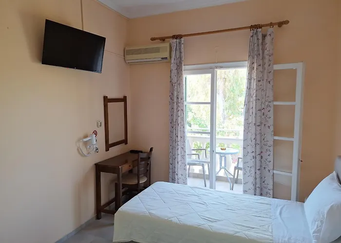 River Studios & Apartments Mesongi