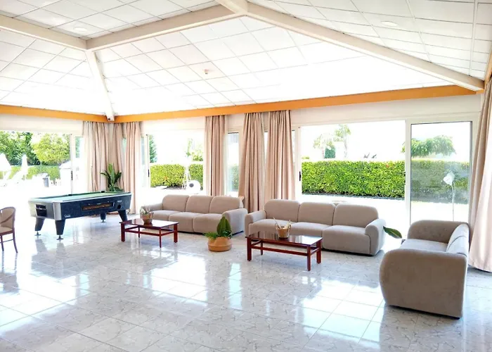 Mandalena Hotel Apartments Protaras