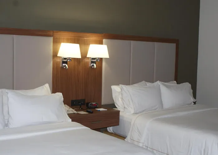 Holiday Inn Express Mexico Santa Fe By Ihg