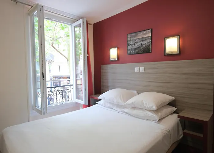 Hipotel Paris Gambetta République