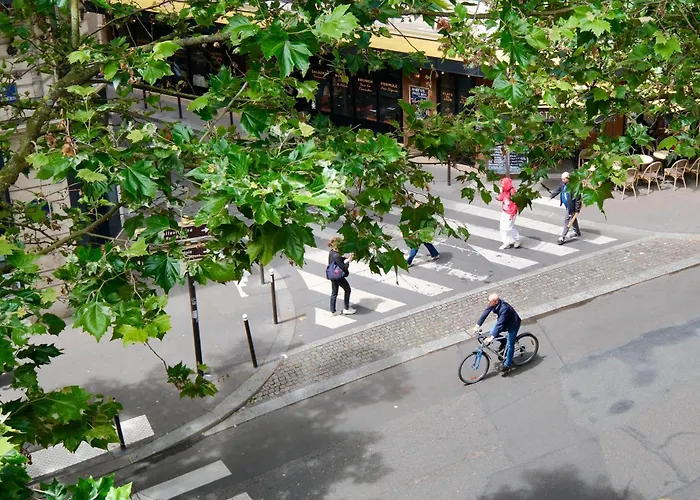 Hipotel Paris Gambetta Republique