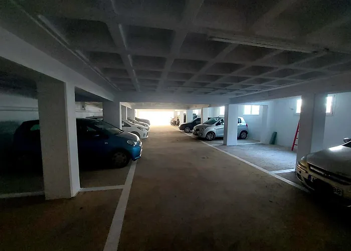 Seafront Studios And Apartments Sakız