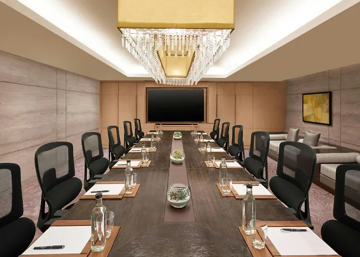 Jw Marriott Hotel New Delhi Aerocity