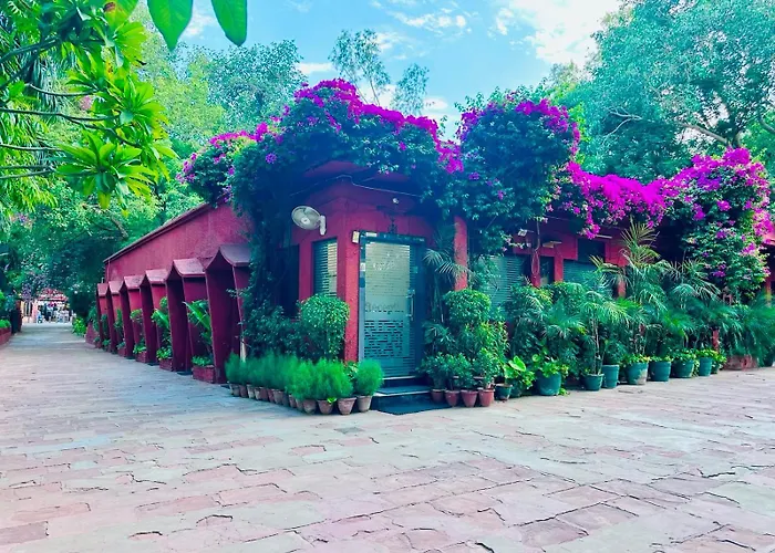 Hotel Sheela, 100M From Taj Mahal Agra 