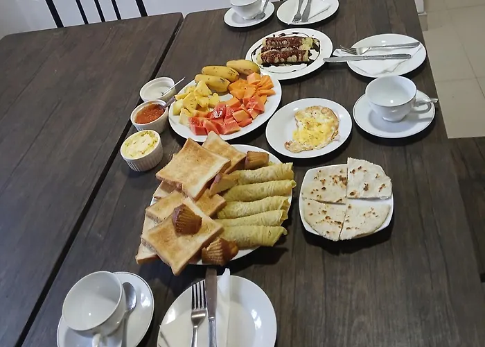 Jasmine Garden Inn Ella