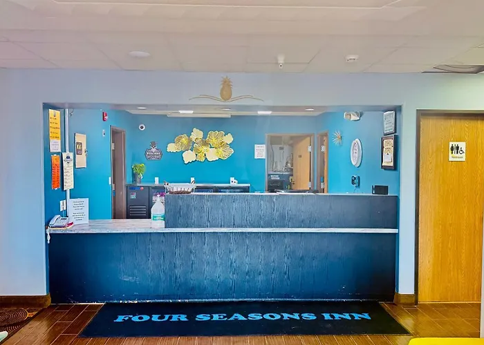Four Seasons Inn Bottineau