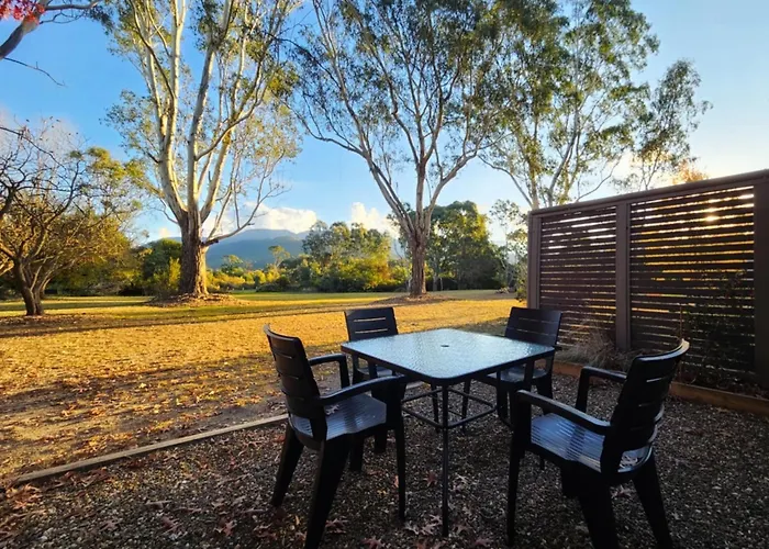 Restaway Holiday Units Porepunkah