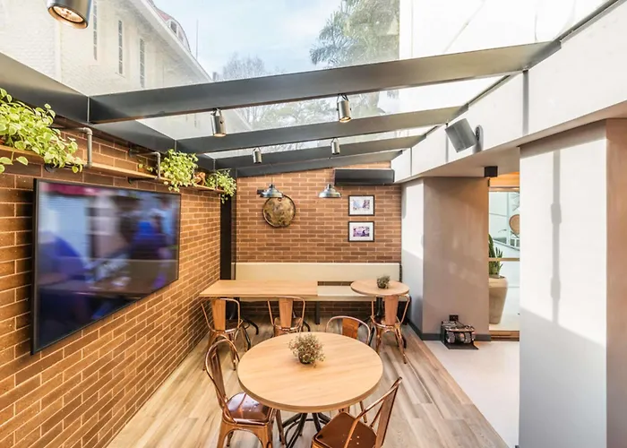 Ibis Curitiba Batel Hotel