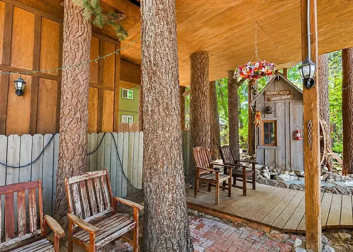 Castle Wood Cottages Big Bear Lake