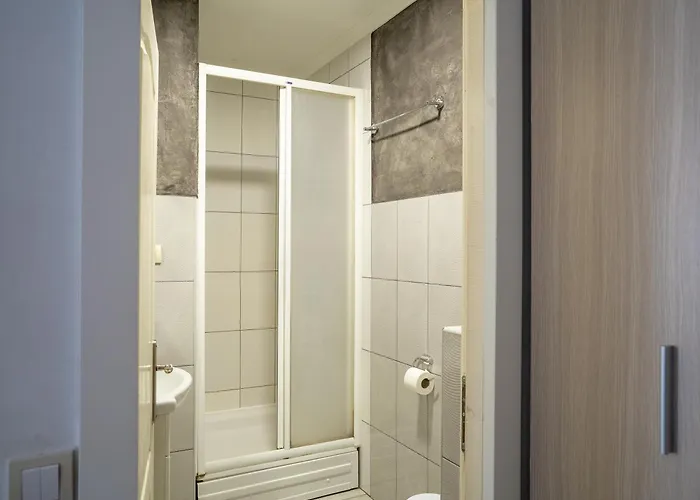 Privilege Suites By Central Park Belgrád