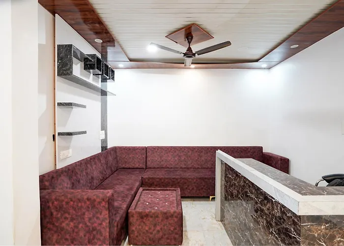 Hotel O A2 Residency Meerut